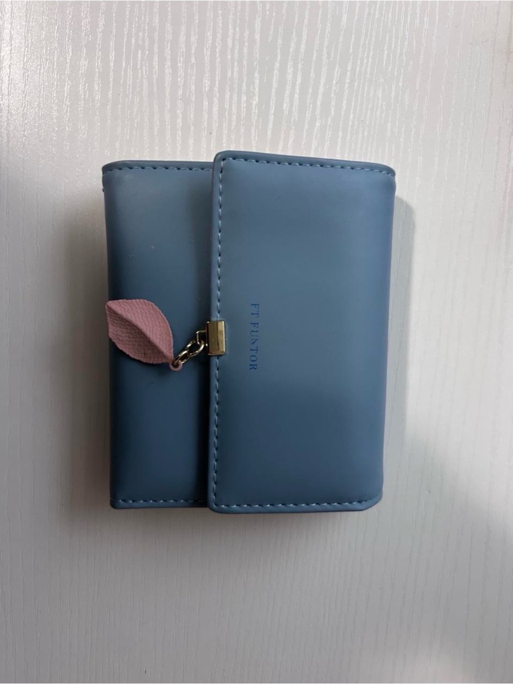 Amazon Blue Compact Card Holder Wallet with Pink Leaf Charm